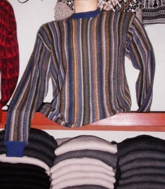Color stripes, Herrenpullover aus Alpakawolle