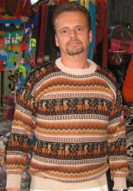 Rostbrauner Inka Design Herren Pullover aus Alpakawolle