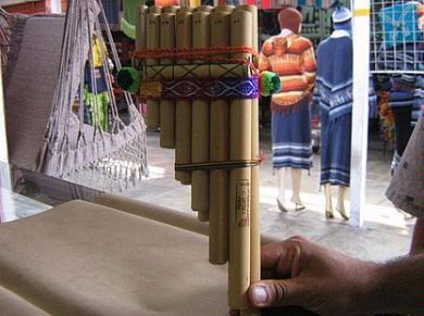 Natur Bambus Pan Floete aus Peru