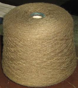 1000 Gramm Spindel, dunkel ockerfarbene Alpakawolle zum selber stricken