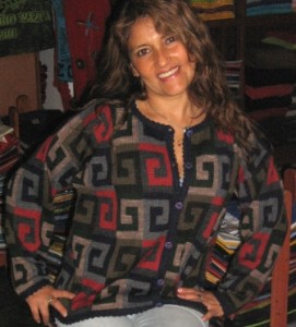 Damen Strickjacke mit vielen Designs, Alpakawolle