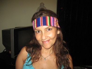 Farbenfrohes Stirnband aus Peru