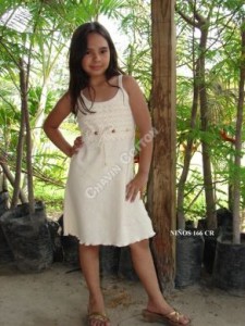 Maedchen 4 - 10 Jahre, weisses Kleid aus oekologischer Pima Baumwolle