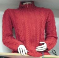 Roter Damen Rollkragen Pullover aus Alpakawolle