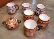 Set aus 6 Kaffee Pots und Zuckerdose, Peru